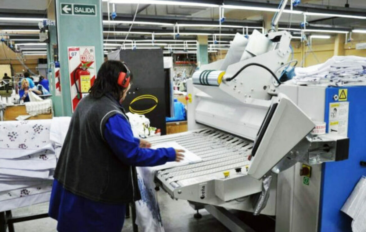 Grave situación para trabajadores textiles en Tierra del Fuego