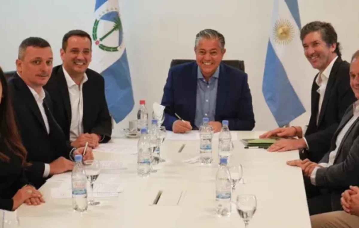 YPF se incorporó a Emplea Neuquén y Rolando Figueroa destacó la generación de empleo para los neuquinos