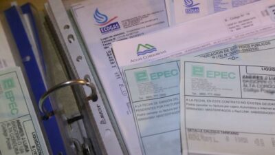 Las tasas municipales ya no pueden aparecer en las facturas y las empresas se exponen a multas si no cumplen