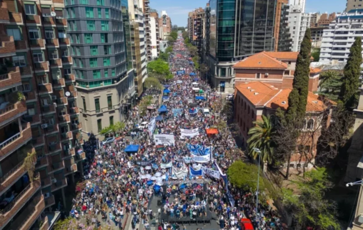 Marcha Federal: postales de un país que se moviliza en defensa de las universidades