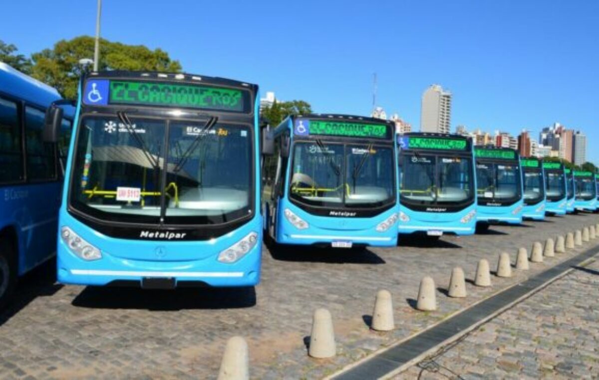 Rosario sumará en total 130 colectivos nuevos y 40 más modernos