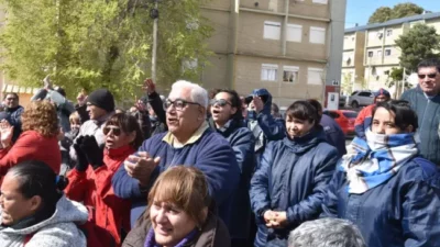 Asamblea de municipales de Caleta Olivia resolvió continuar con medidas de fuerza