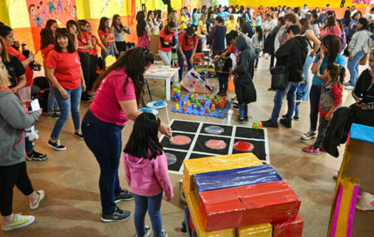 Madryn celebra los 35 años de la Convención de los Derechos de las niñas y niños