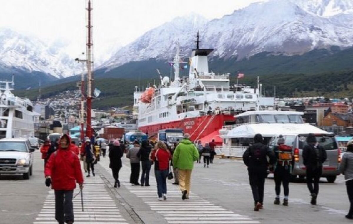 Más críticas a la tasa turística que analizan para Ushuaia