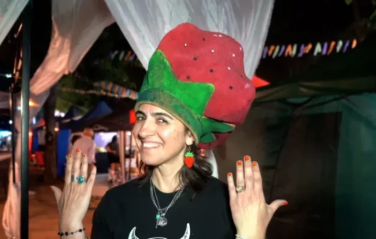 Ponele frutilla a todo: miles de santafesinos se acercaron a festejar en las calles de Coronda