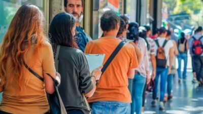 El desempleo en el Gran Rosario subió en un año al 5,8 % y se disparó la subocupación