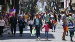 Rosario: una familia necesitó en noviembre $921.411 para no caer en la pobreza