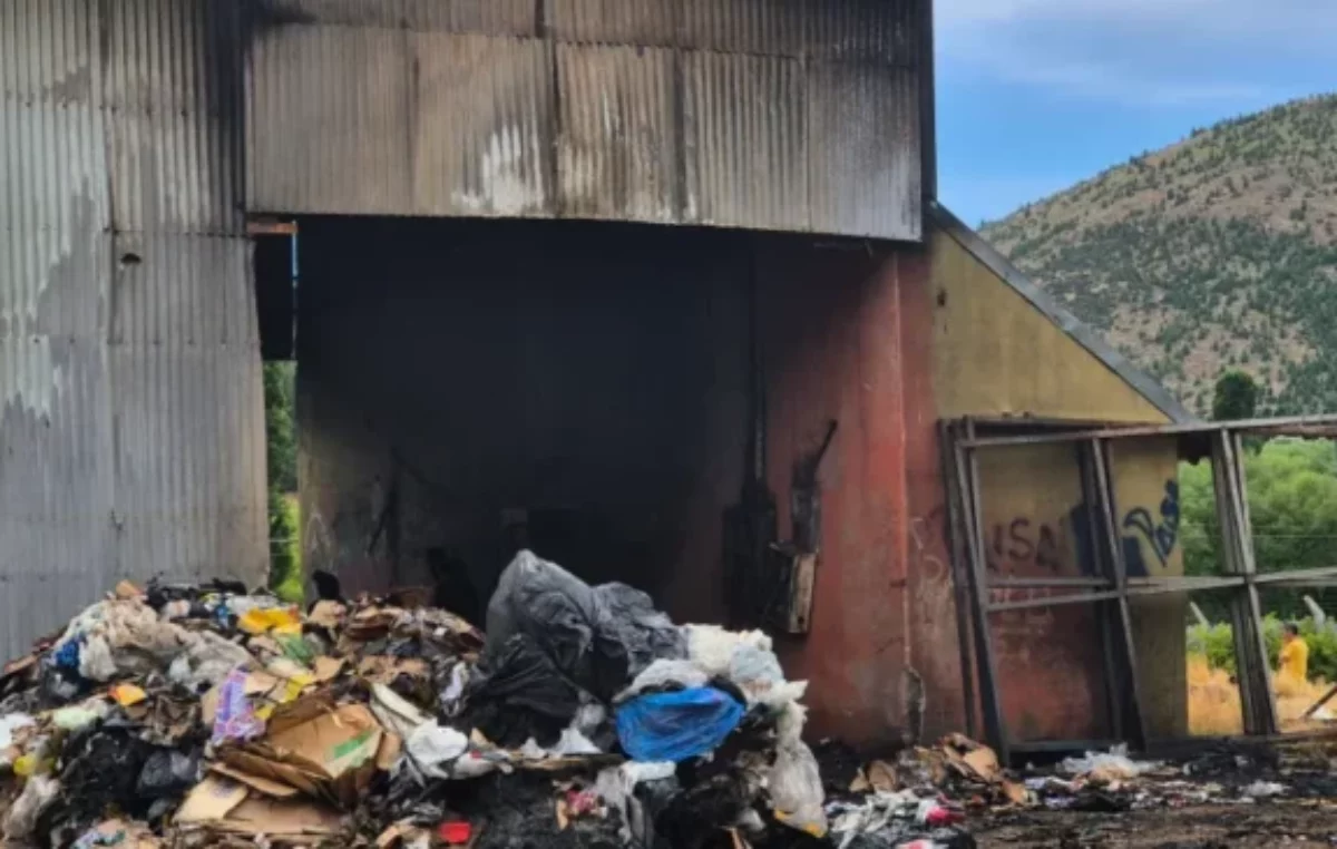 Es uno de los pueblos que más recicla en Neuquén y su planta se quemó: el gobierno comprometió ayuda