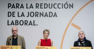 Menos horas de trabajo: España aprobó la reducción de la jornada laboral