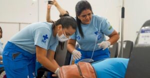 Brasil incorpora 2.200 médicos trabajarán en zonas vulnerables y de difícil acceso.