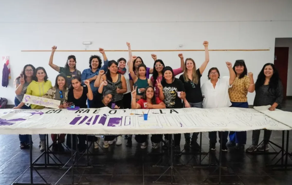 Día Internacional de la Mujer en Bariloche: la marcha del sábado ya tiene bandera