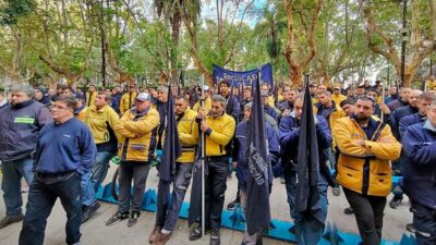 Rosario: Trabajadores postales temen por la privatización del Correo y piden por la recomposición de sus salarios