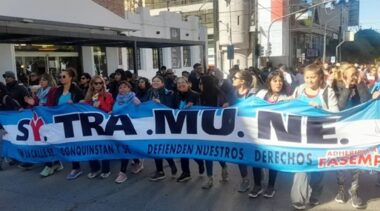 Fracasó el acuerdo salarial en Neuquén, pero sigue la negociación con los municipales