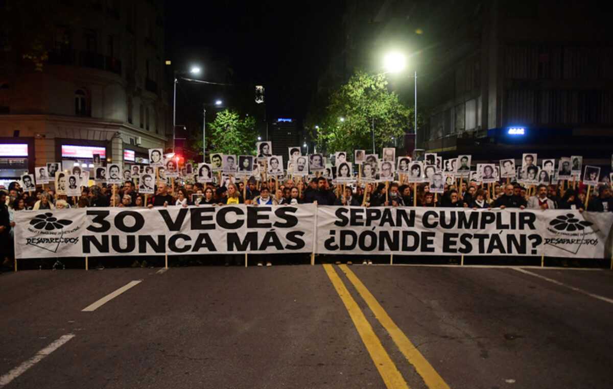 El poder de la movilización  en Uruguay: La marcha del silencio; una historia de avances y retrocesos
