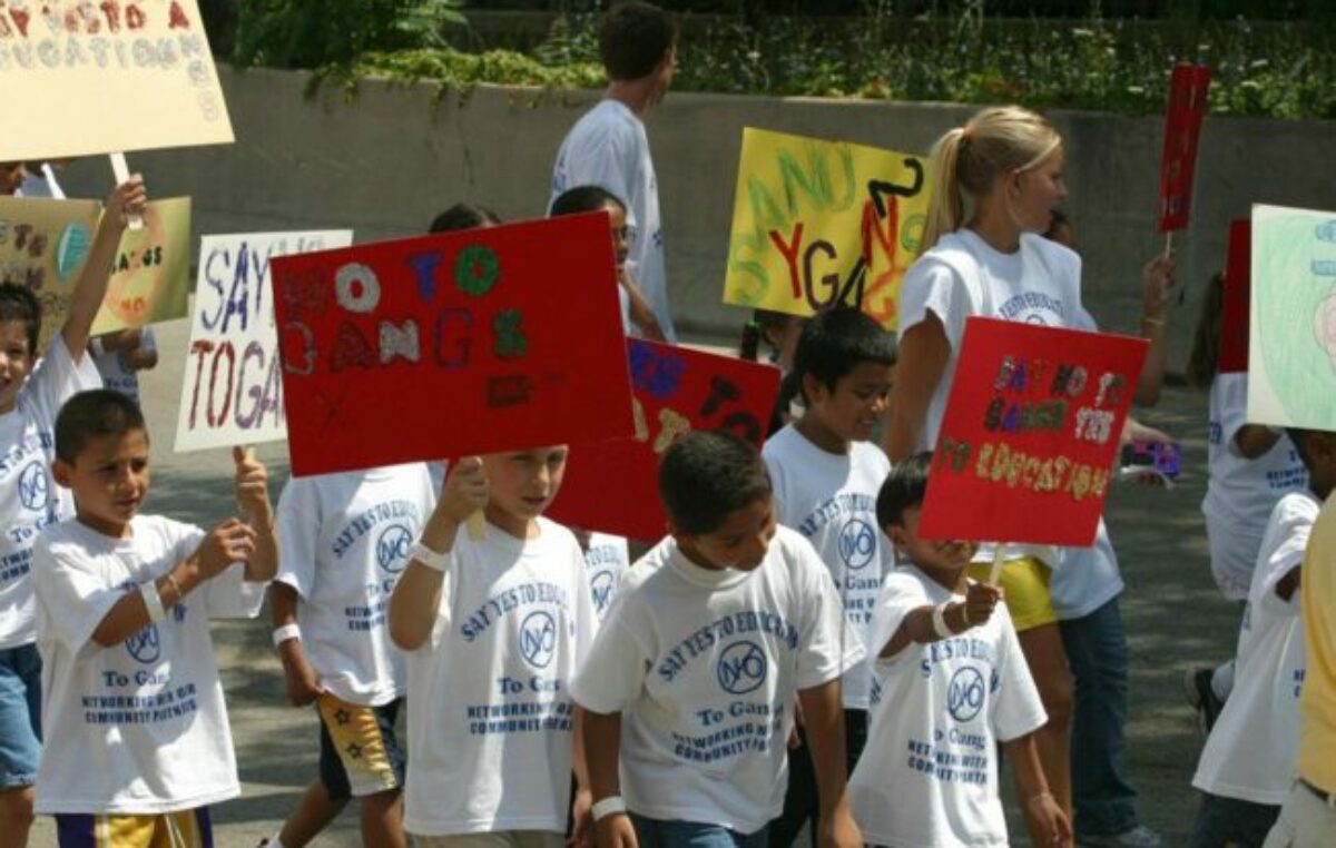 EE.UU.: casi 12 millones de niños latinos están en riesgo por los recortes sociales