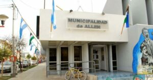 Allen se sale del molde y firmó el 35,52% en la paritaria