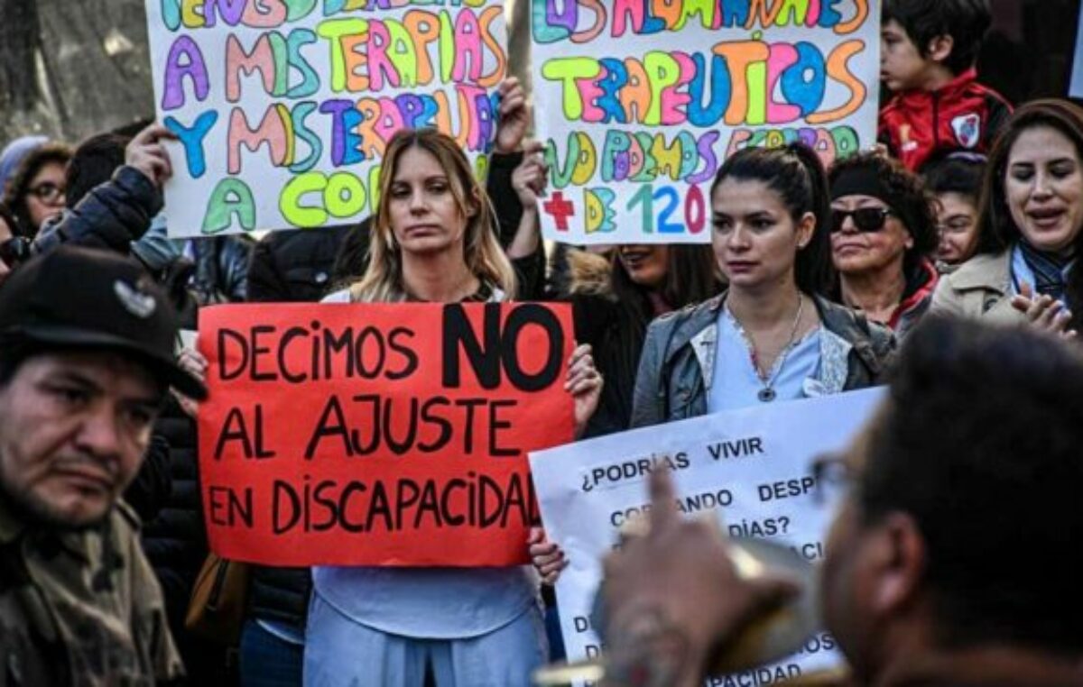 Denuncian la «crueldad atroz» del Estado nacional sobre las personas con discapacidad