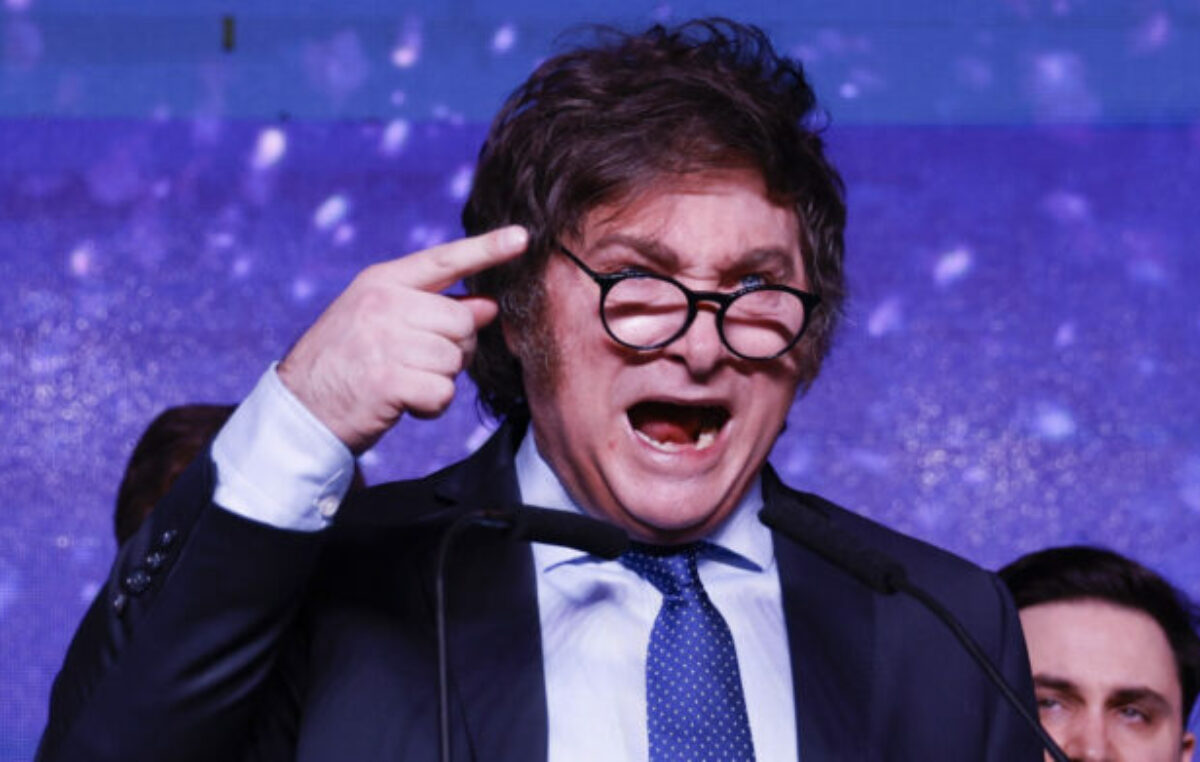 Milei, entre el odio a la información y el discurso nazi