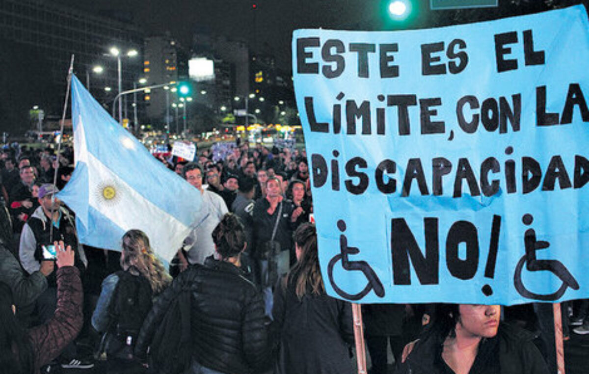 Nación recortó más de 200 mil pensiones por discapacidad: «El método que decidieron tomar es cruel»