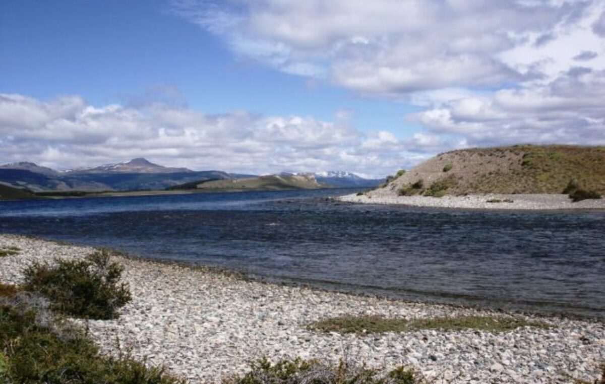 Crisis hídrica en el corazón de la Patagonia: el río Senguer bajo presión climática y huma