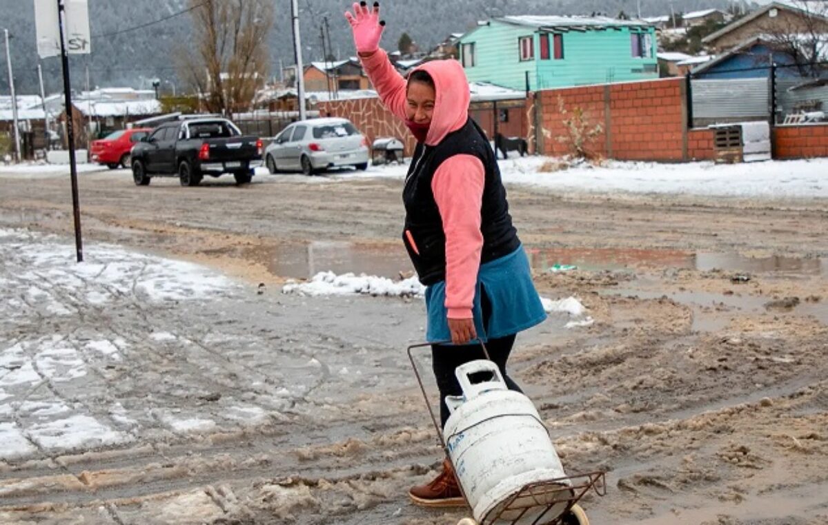 Bariloche: Otro invierno con familias sin gas natural en la Cordillera