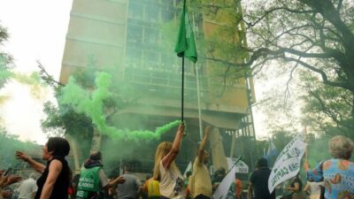 Córdoba: Con asambleas sorpresivas, el SUOEM continúa el plan de lucha y busca provincializar el conflicto paritario
