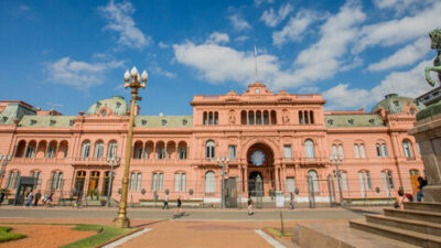 Fuerte caída de la coparticipación del gobierno central a las provincias