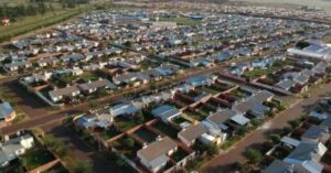 Con fondos propios, Misiones sostiene la política habitacional en contraste con Nación