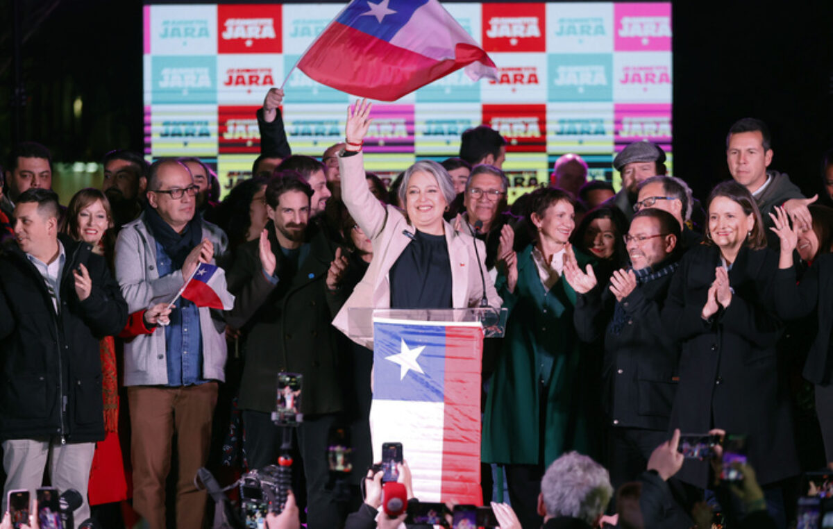 La izquierda cierra filas con Jara, en un Chile que vira a la polarización