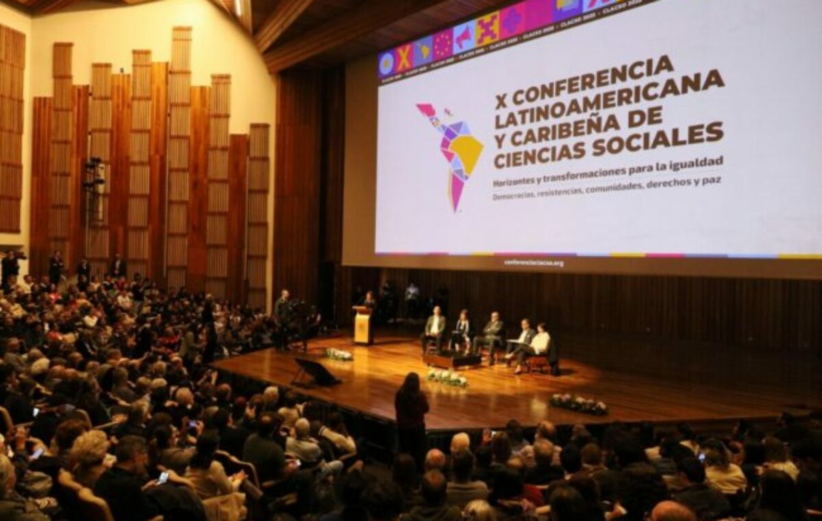 Fuerte comunicado del Consejo Latinoamericano de Ciencias Sociales en respaldo del Conicet