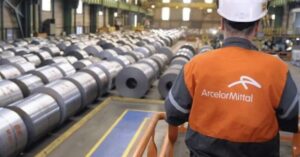 Acindar detuvo casi toda su producción en la planta de Villa Constitución y suspendió a 500 trabajadores