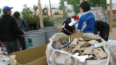La crisis de los recicladores en Mendoza: caen los precios de materiales y peligran 28 familias