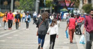 Caída alarmante: el poder adquisitivo y el empleo estatal en crisis