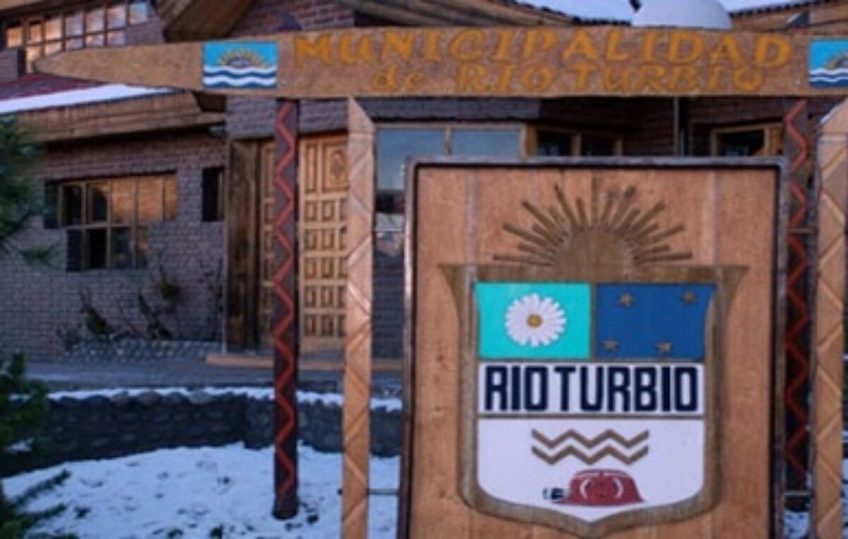 Municipales de Río Turbio en huelga por reclamo salarial