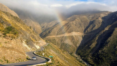 Ruta de las Sierras Centrales: el roadtrip argentino que sorprende con sus paisajes y pueblos únicos