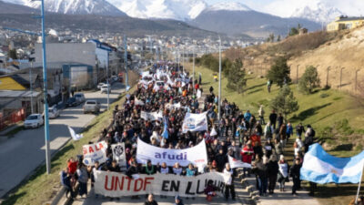 Tierra del Fuego se pronucnio a favor de la universidad píblica: «El país le dice basta a la motosierra de Milei»