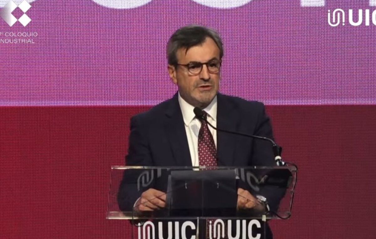 Sindicatos denuncian la pérdida de 130 mil puestos de trabajo y la UIA apunta al Gobierno: «Necesitamos un Estado»