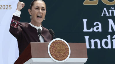Claudia Sheinbaum lideró el desfile militar tras dar su primer Grito como presidenta