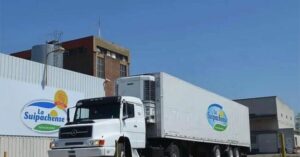 Otra láctea en crisis terminal: La Suipachense, entre impagos millonarios y conflicto salarial, ya no produce
