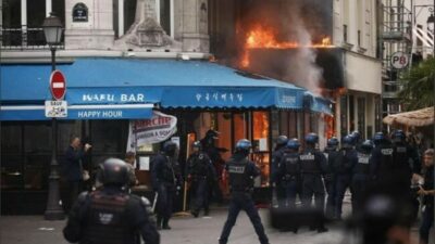 Francia en alerta por masivas protestas contra el ajuste económico