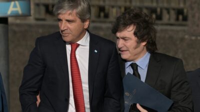 Al gobierno ya lo presiona un diario: The Wall Street Journal pidió la dolarización