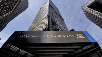 Los bancos sólo le prestan a Milei si alguien se hace cargo del riesgo