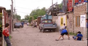 Más de 15 millones de argentinos no tienen agua corriente, gas natural o cloacas