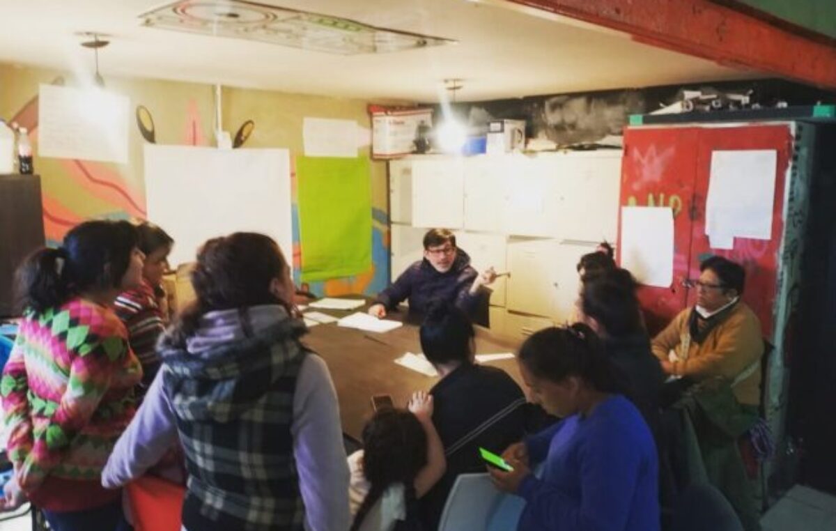 Rosario: Orillas, la ONG que enseña, capacita y acompaña desde hace 15 años en el barrio República de la Sexta