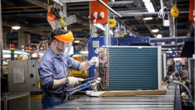 Ningún empresario espera contratar personal