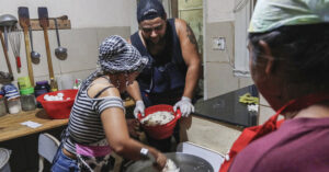 Un informe de la UCA señala que el 15% de los asalariados sufre de inseguridad alimentaria