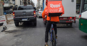 Reforma laboral en bicicleta