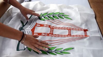 Así se diseñó la bandera de Santa Fe, que soñó un pibe de Barranquitas