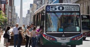Cae la cantidad de pasajeros en los colectivos y la UTA nacional advierte que la crisis se profundiza