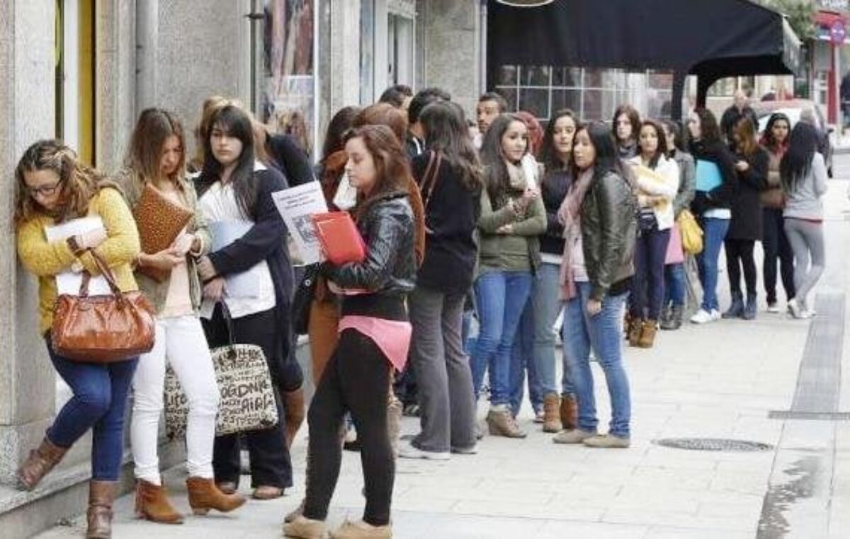 Milei, en una luna de miel sin salarios ni empleo